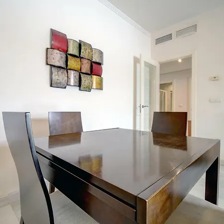 Homely With Nice Terrace * Estepona